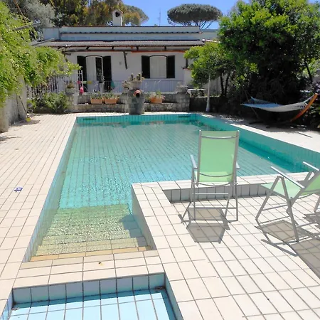 Rosa Villa Ischia